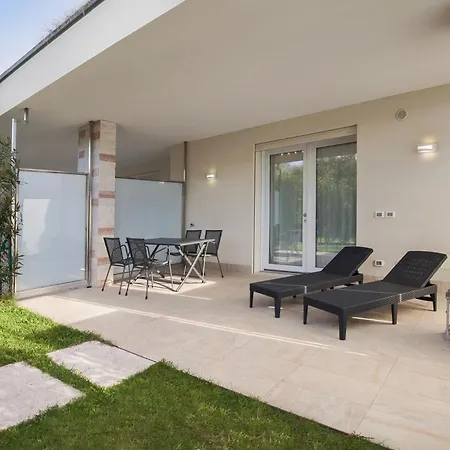 Апартаменты Manzoni 2 *