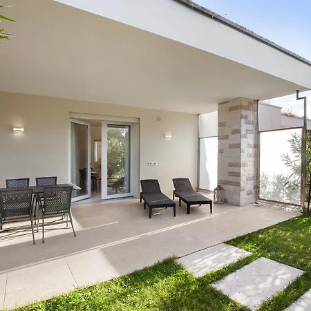 Apartment Manzoni 2